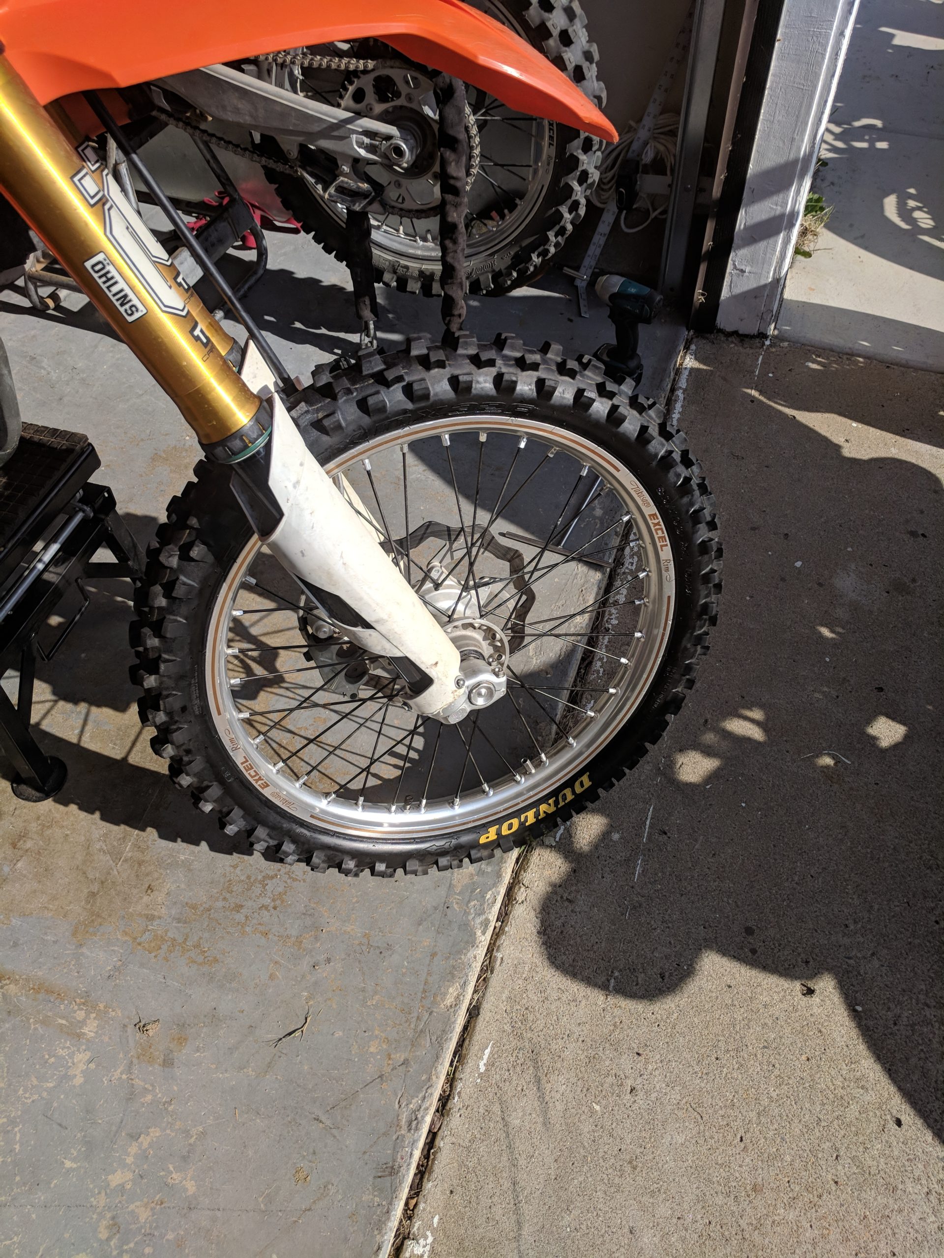 removing front tire from bike
