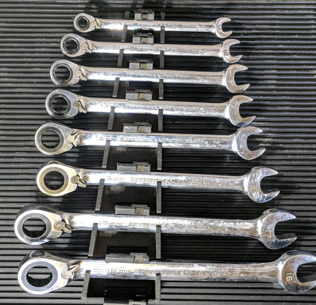 Dirt Bike tire changing tools MUST HAVES Horsepower Hub