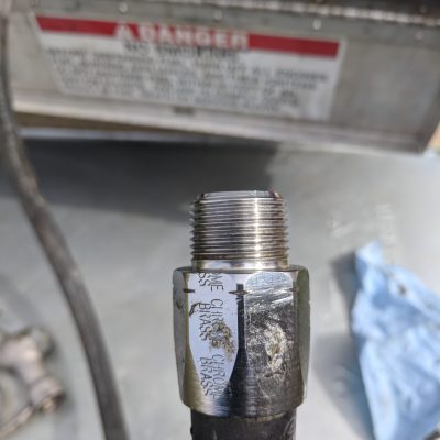 Cleaned pipe threads