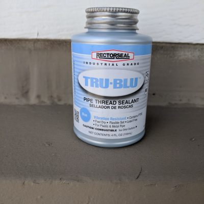 Pipe thread sealant