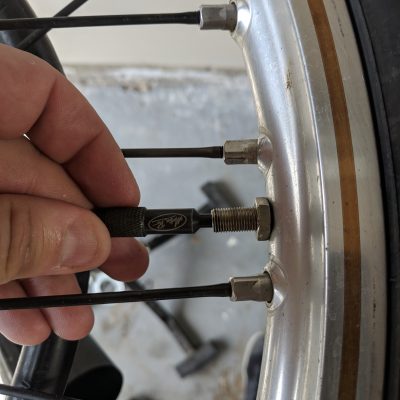 Valve stem core removal tool