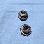 Differential fluid change Top and bottom plugs